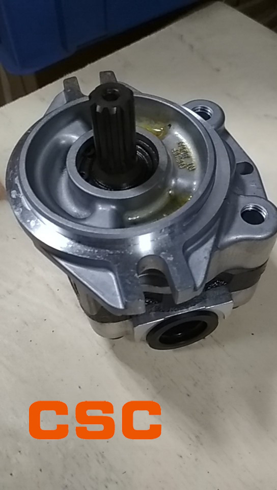 KAYABA KYB KFP2212 Hydraulic Poilt Gear Pump KFP2212CLWS For Excavator